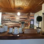Bed & Breakfast - Restaurant Jaegerwinkl Rettenberg