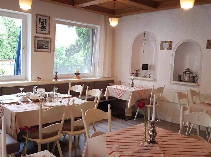 - Restaurant Jaegerwinkl 3*